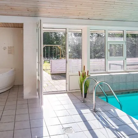 Luxury Retreat In Feriehus Toftum (Syddanmark)