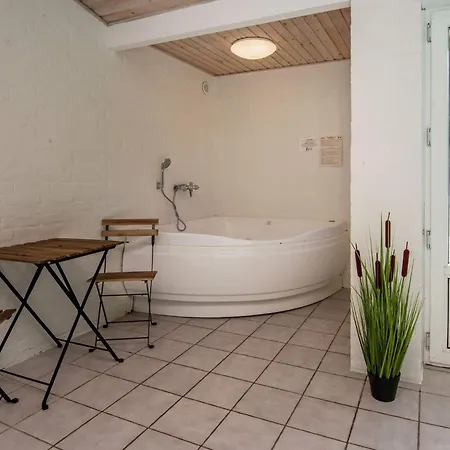 Feriehus Luxury Retreat In