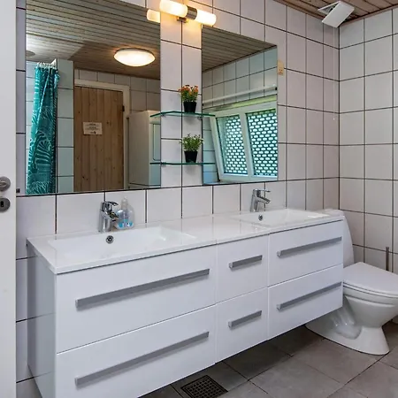 Luxury Retreat In Feriehus Toftum (Syddanmark)